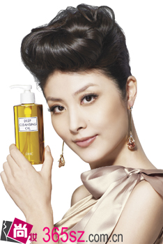 DHC携手亚洲乐坛巨星陈慧琳打造新一代品牌形象代言人