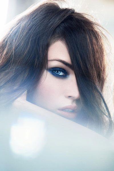 Megan Fox 优雅演绎2011阿玛尼春季妆容 女人蓝